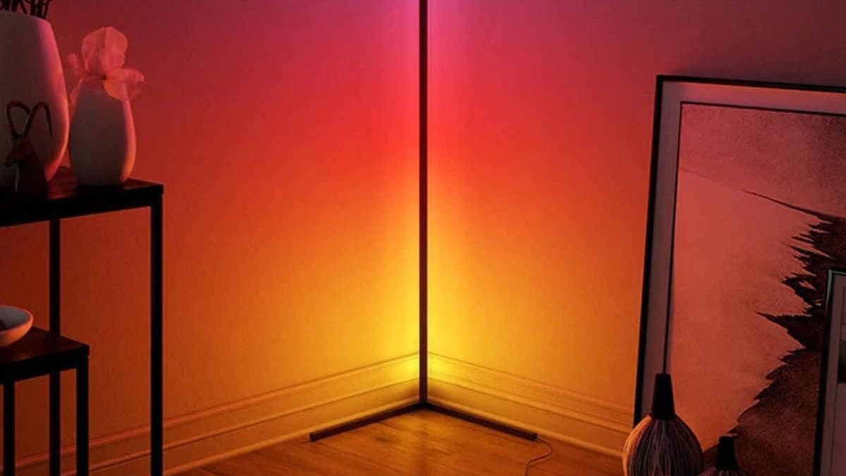 Modern RGB Corner Lamp - Stylish & Colorful Lighting Solution